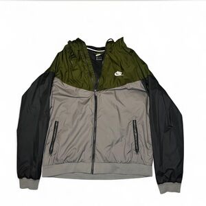 green nike windbreaker